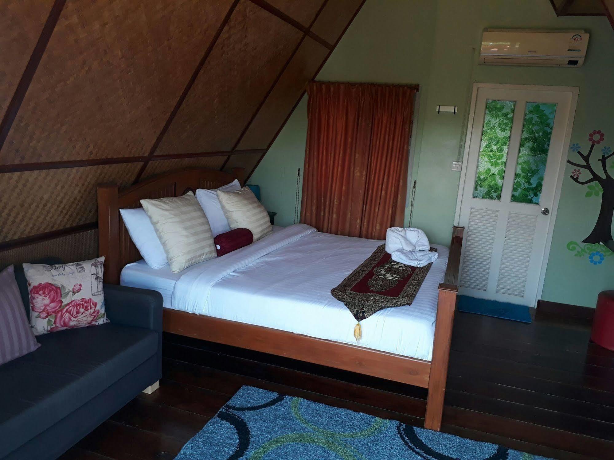 Goodview Resort & Camping Ban Kaeng Raboet Zewnętrze zdjęcie
